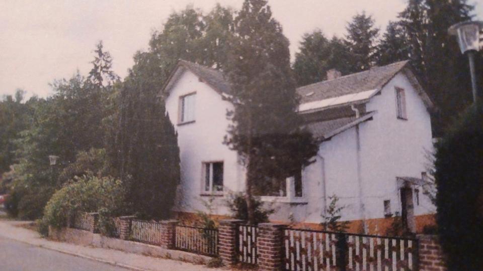 Thumbnail-Einfamilienhaus zum Sanieren oder Bauland