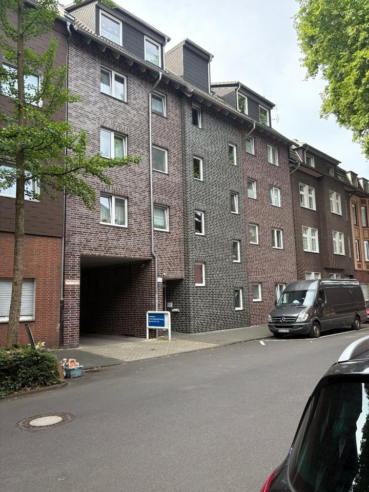 Thumbnail-Sehr schöne 2 Zimmer Wohnung zu vermieten!