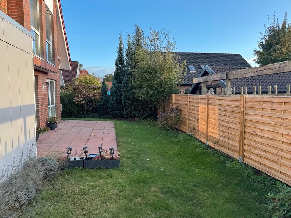Thumbnail-Helles Einfamilienhaus mit Doppelcarport und Garten in Osternburg