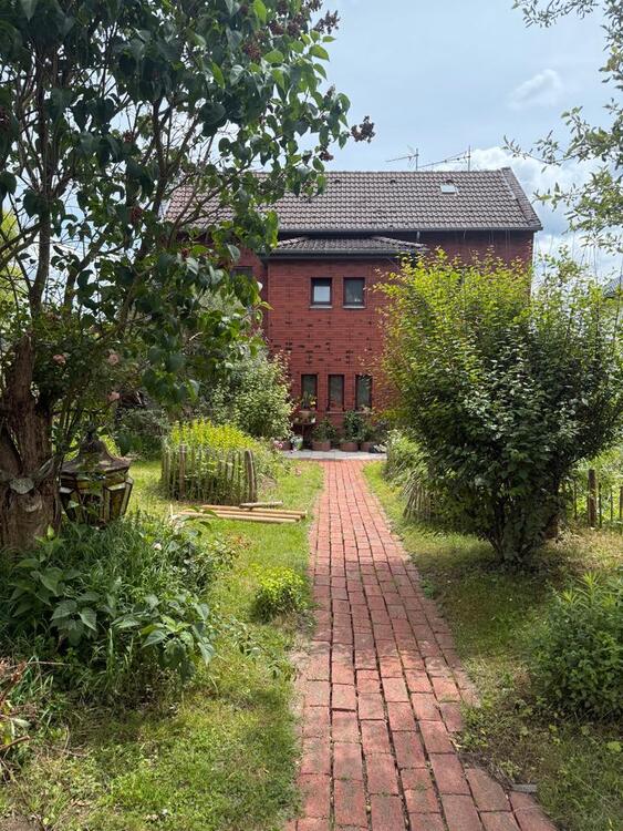 Thumbnail-Freistehendes EFH Langerwehe-Heistern | 779 m² | 2 Garagen
