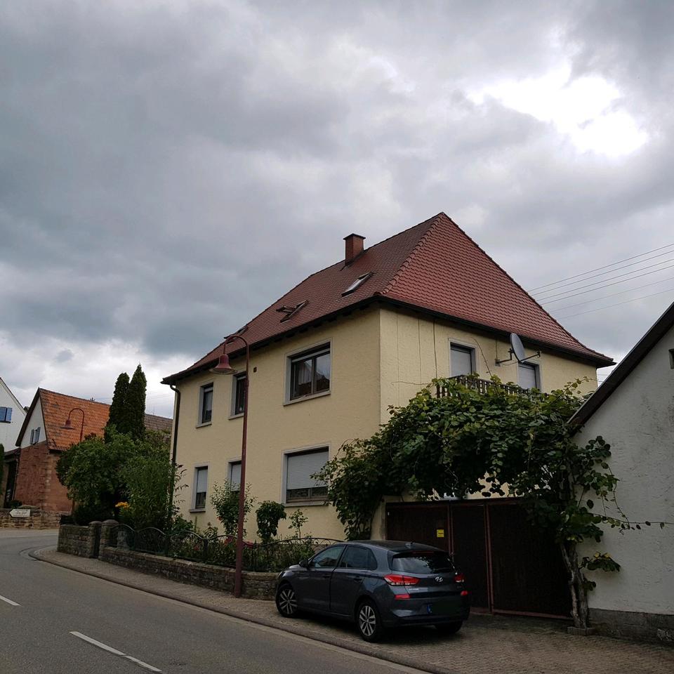 Thumbnail-Mehrfamilienhaus 5 Wohnungen viel Platz TOP Rendite