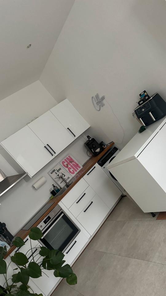 Thumbnail-Möbilierte 2 Zimmer Wohnung Medienhafen befristet
