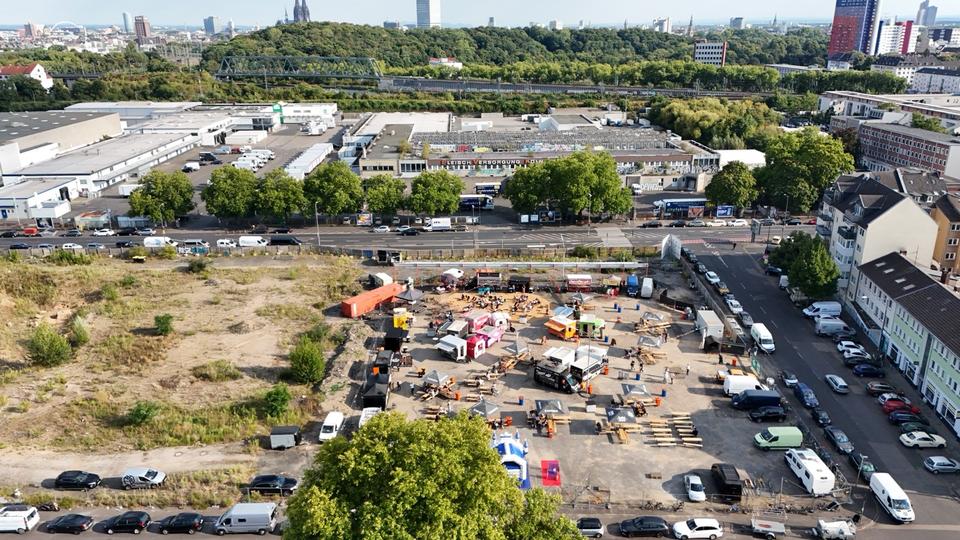 Thumbnail-Freifläche Grundstück Wiese Gelände Köln Innenstadt