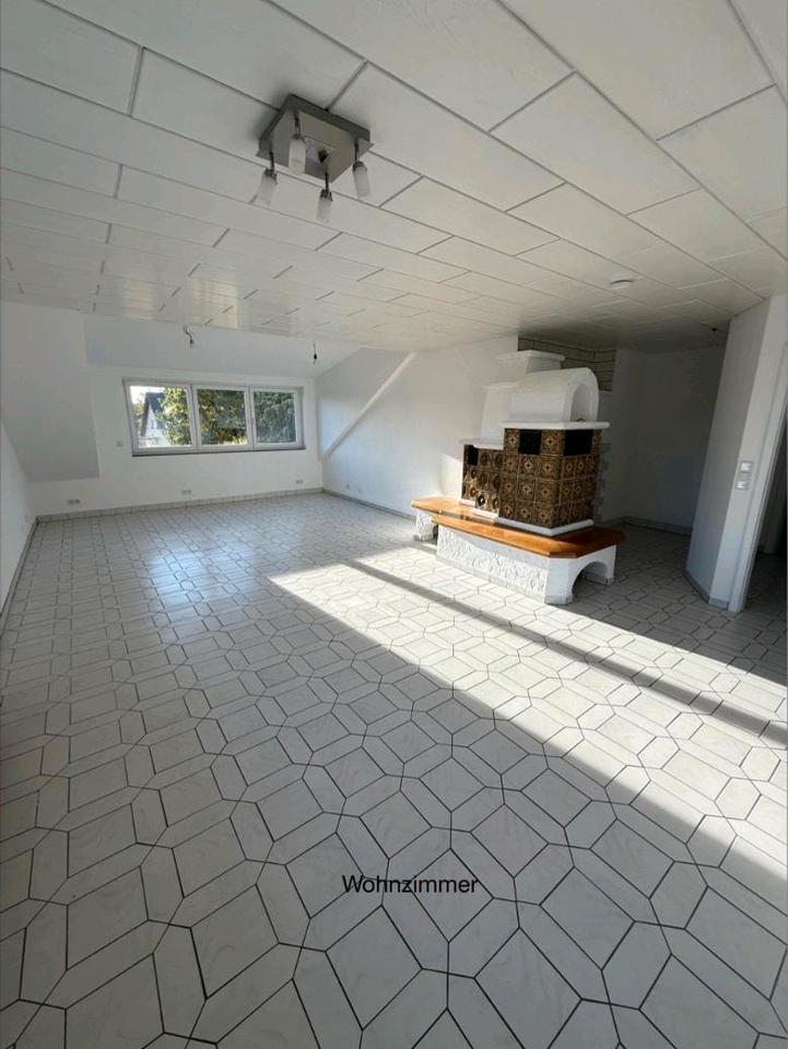 Thumbnail-Hochwertige Dachgeschosswohnung in Eichenzell mit Stellplatz