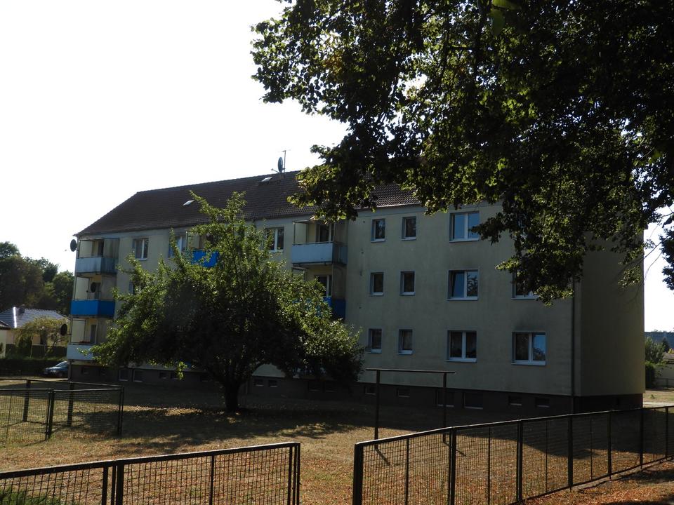 Thumbnail-drei renovierte 3-Raum-Wohnungen in Stretense zu vermieten
