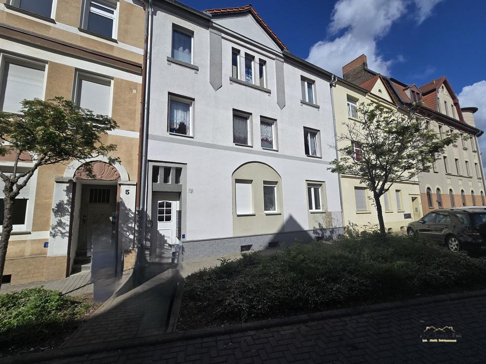 Thumbnail-3-Raumwohnung im Hochparterre mit Balkon