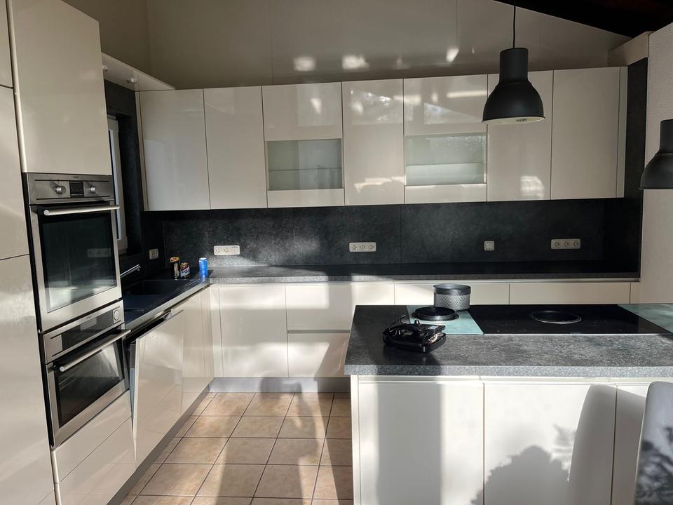 Thumbnail-Großzügige 5-Zimmer Wohnung in Wittlich mit Garten