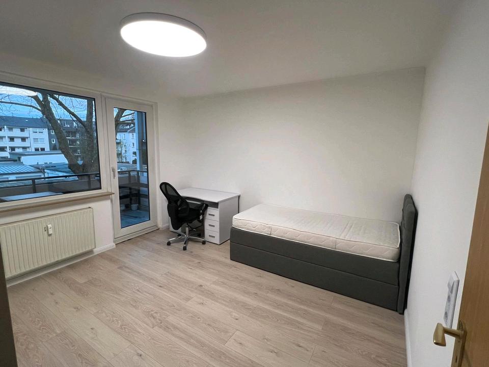 Thumbnail-Modernes, saniertes WG-Zimmer in Rüttenscheid – nur für Frauen