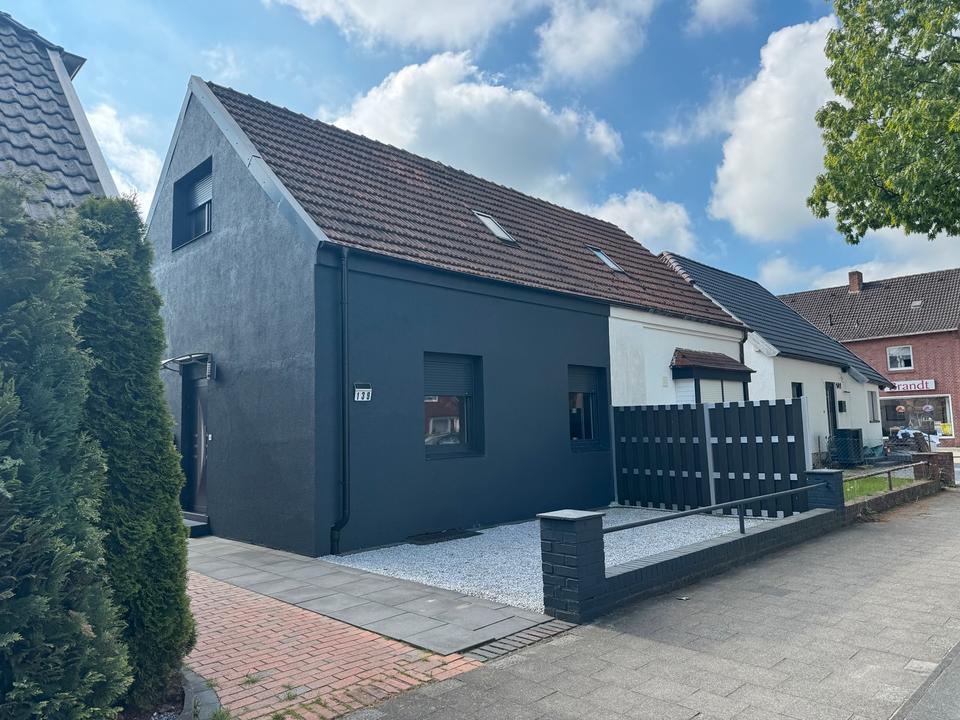 Thumbnail-Modernisierte Doppelhaushälfte in NordhornNeuberlin