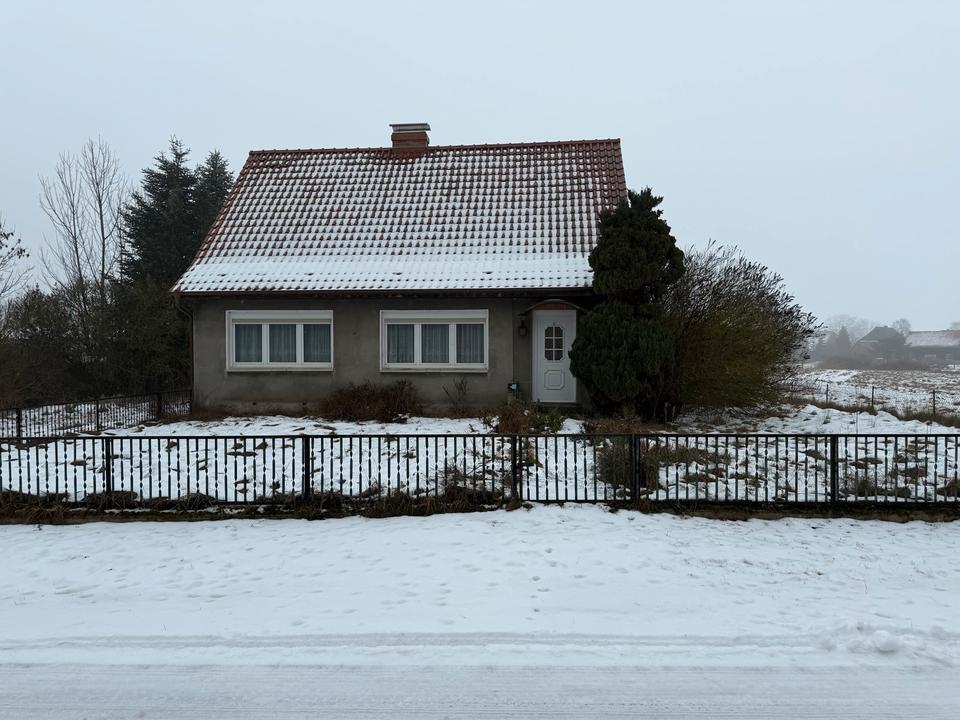 Thumbnail-Einfamilienhaus mit Ausbaureserve und großem Grundstück