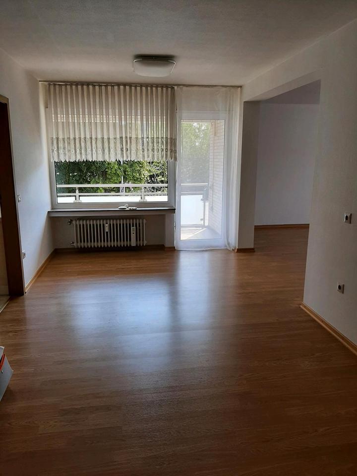 Thumbnail-Sehr schöne Zweiraumwohnung in Leverkusen Hitdorf