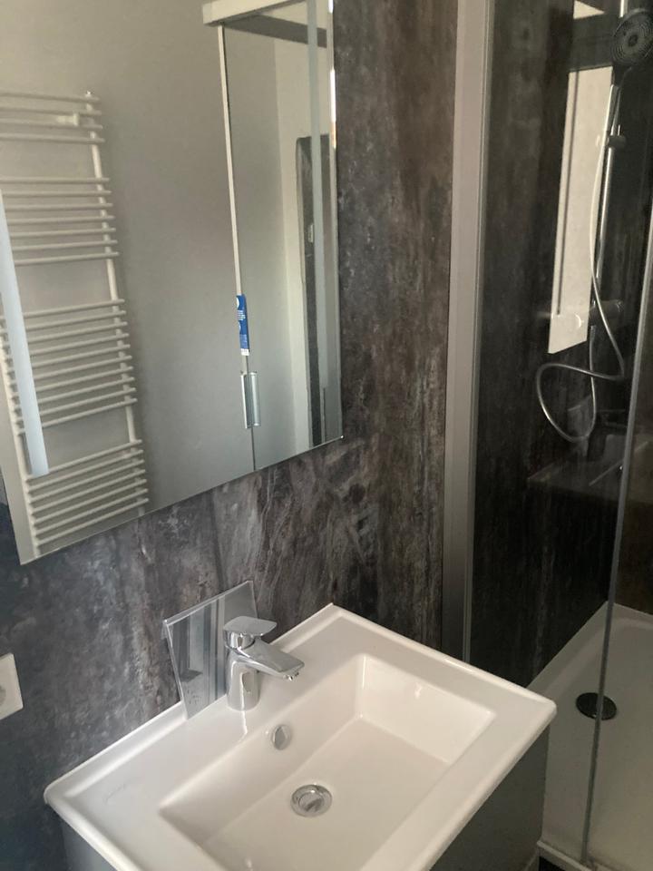 Thumbnail-Neu sanierte Wohnung im 1.Obergeschoss im Herzen von Reichenbach