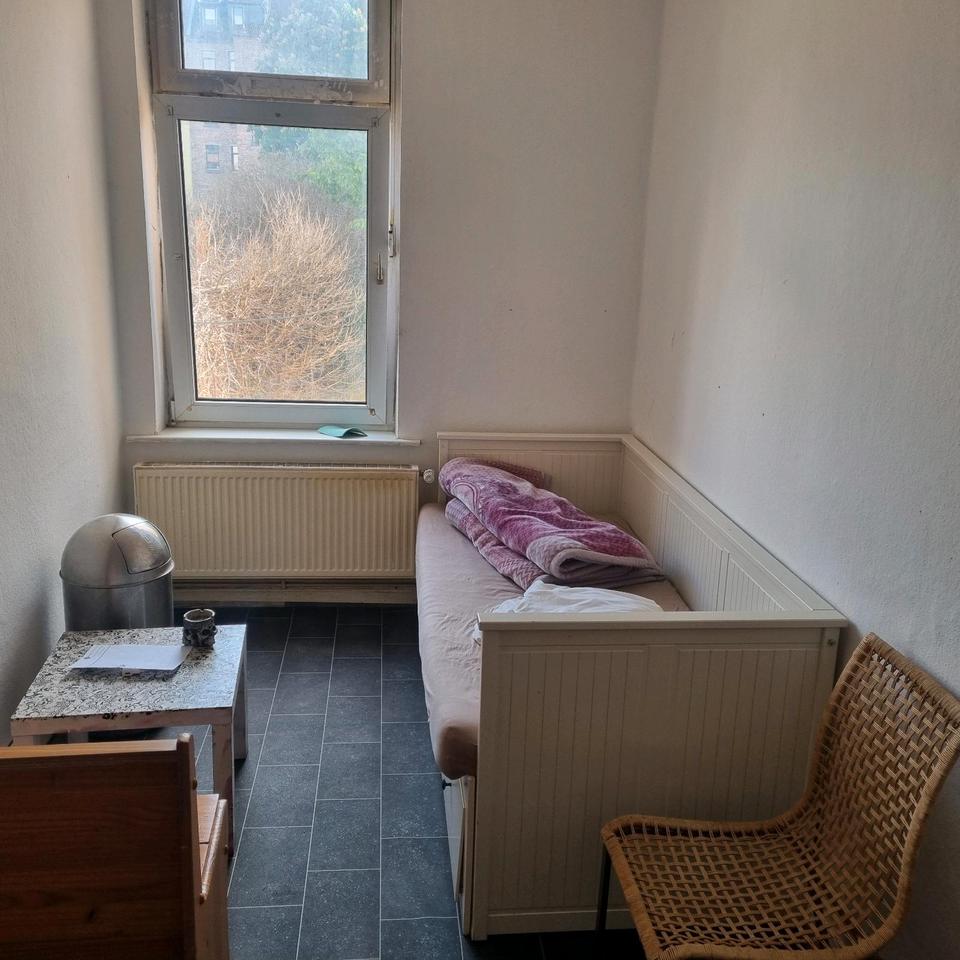 Thumbnail-1 Zimmer WG zuvermieten