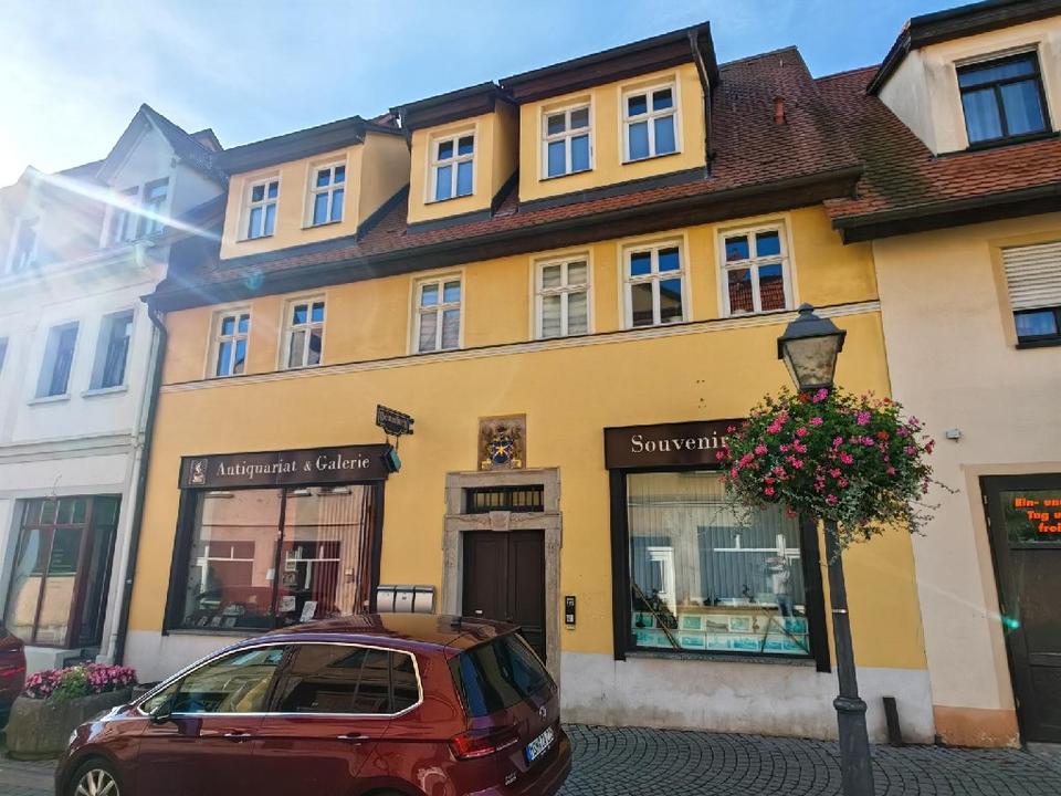 Thumbnail-O97W3 - Großzügige 1-Raum-Wohnung mit EBK und großem Balkon im Stadtzentrum