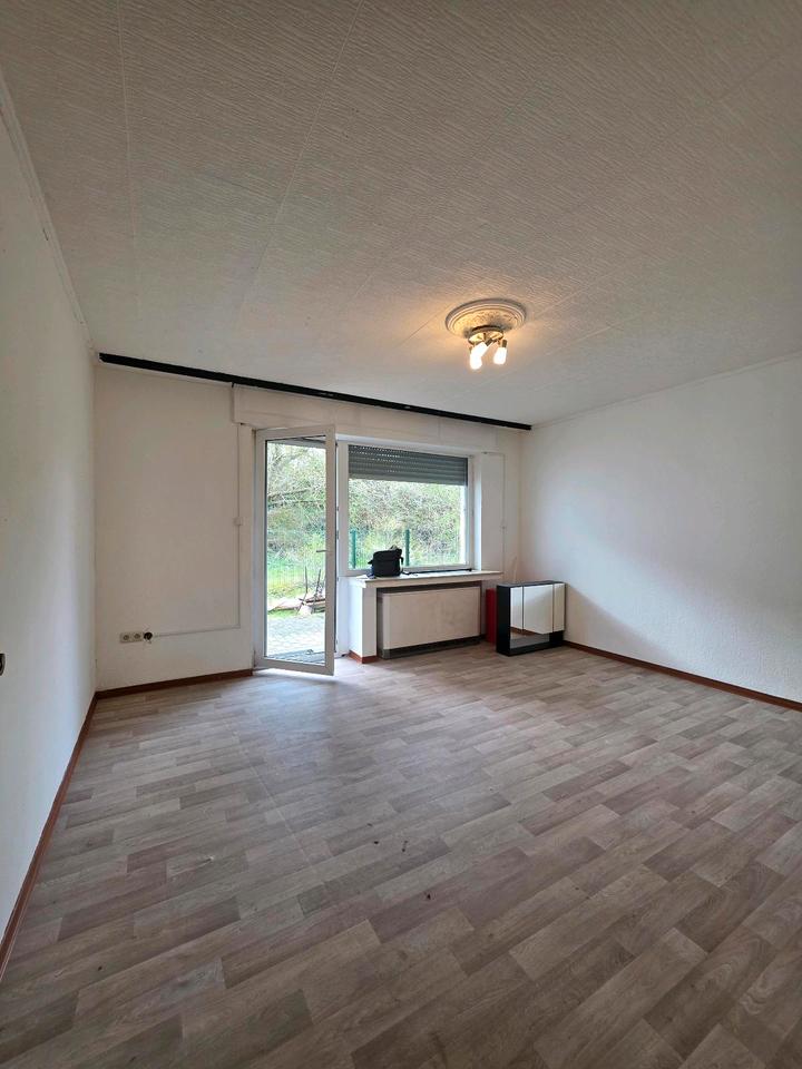 Thumbnail-3,5-Zimmer-Wohnung im Erdgeschoss