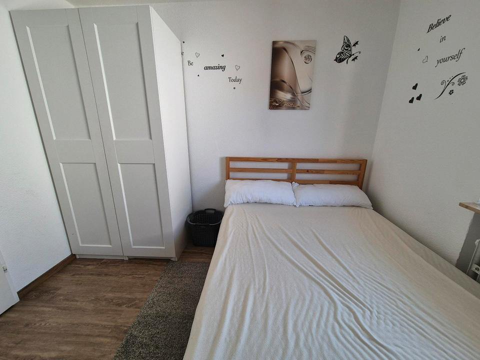 Thumbnail-WG Zimmer 9qm