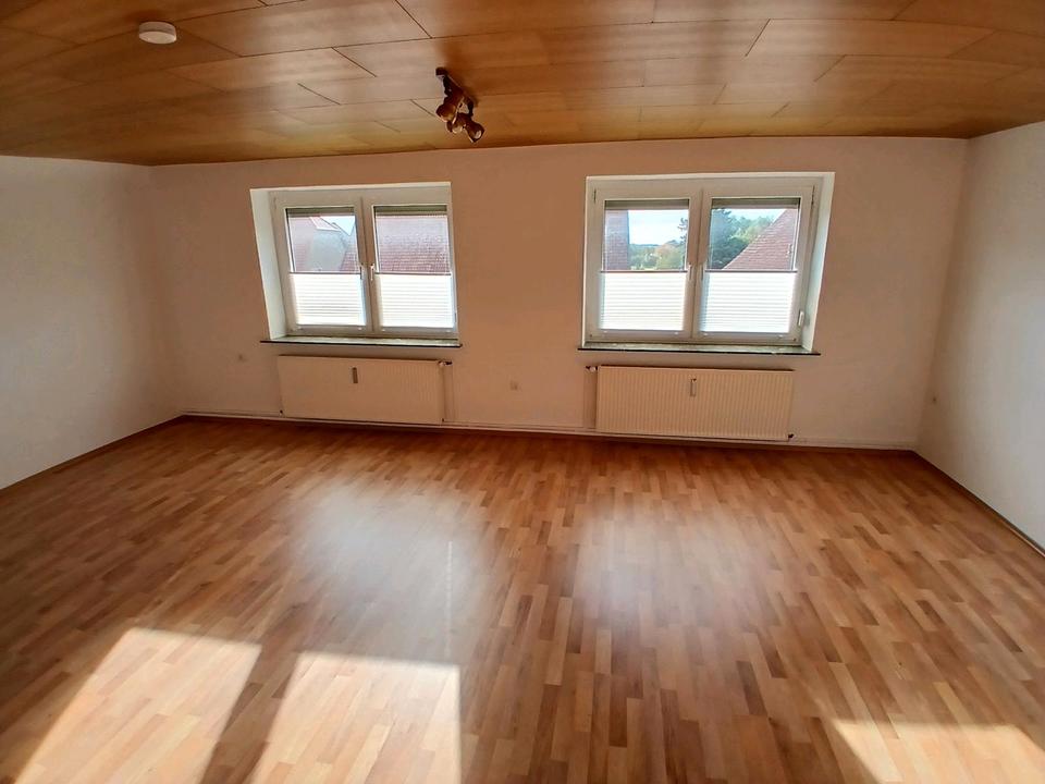 Thumbnail-Vermiete helle 3 Zimmer Wohnung in Sachsenhagen