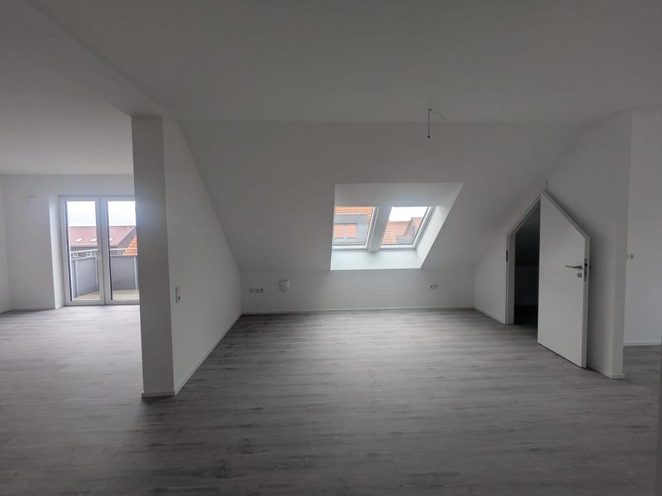 Thumbnail-Großzügige 2,5-Zimmer Dachgeschosswohnung in Bissendorf