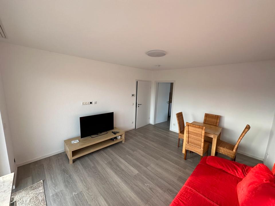 Thumbnail-Möblierte 2-Zimmer-Wohnung mit Balkon in Ingelheim-Frei-Weinheim