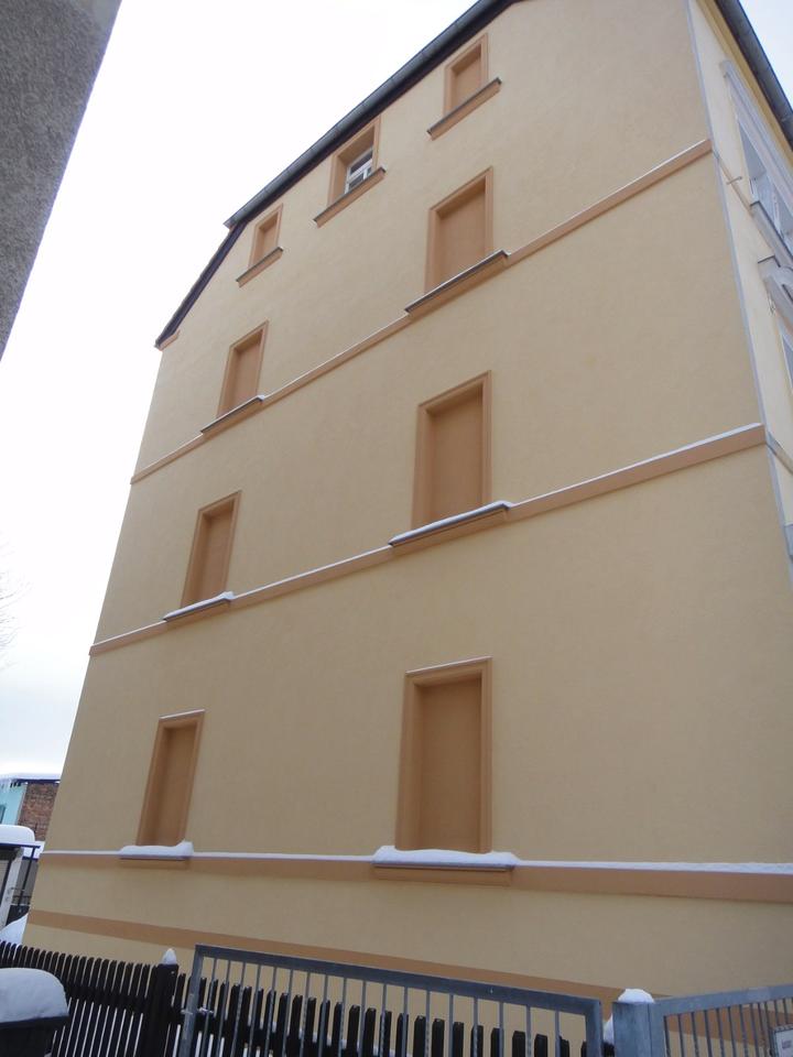 Thumbnail-Biete 2 Zimmer Wohnung, Extra Küche und Bad mit Fenster