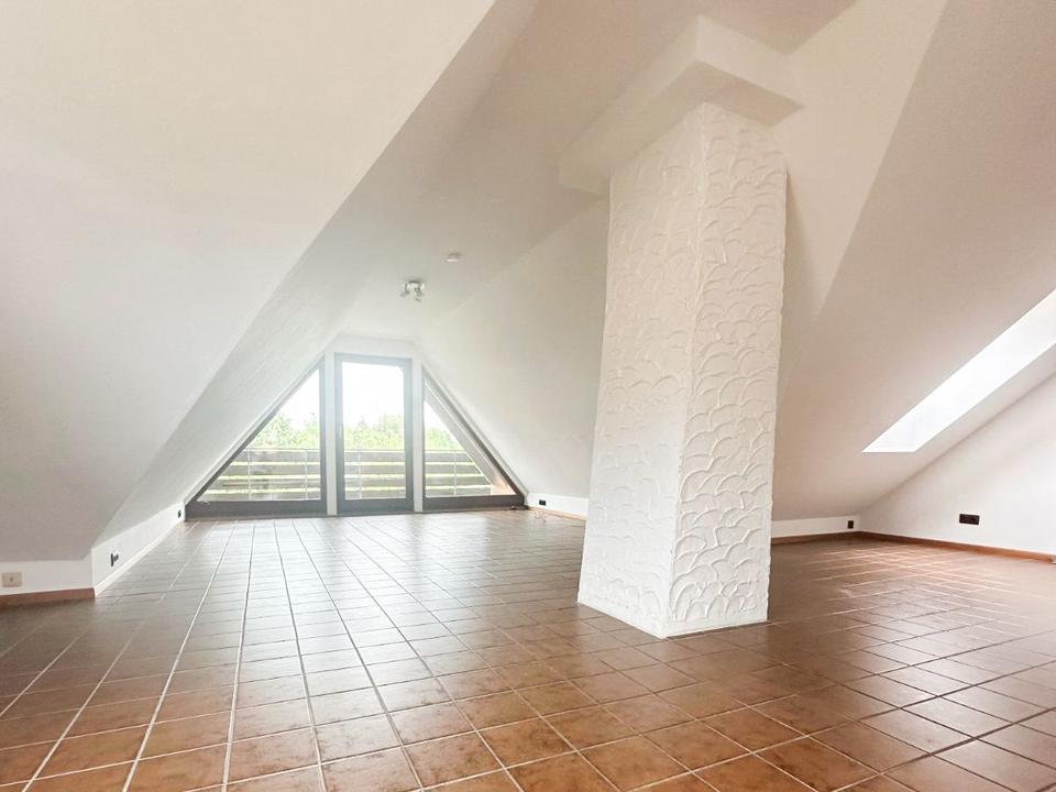 Thumbnail-Attraktive 3-Zimmer Dachgeschosswohnung mit Loggia in Algermissen-Lühnde