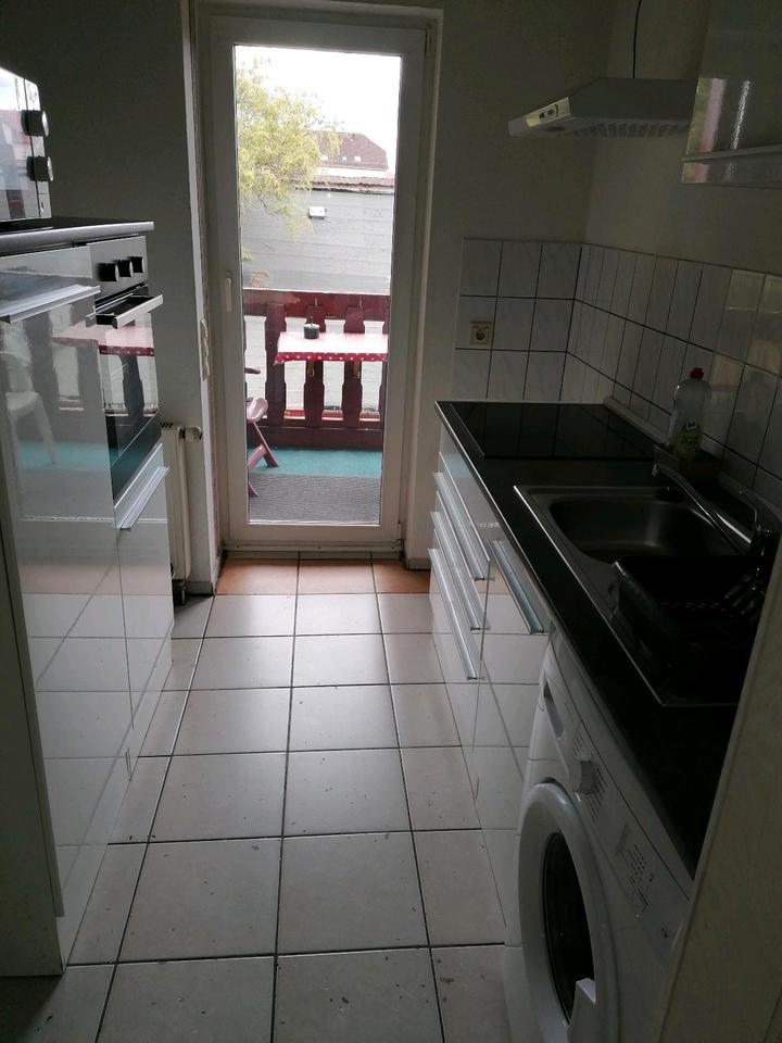 Thumbnail-Schöne 3 Zimmer Wohnung mit Balkon