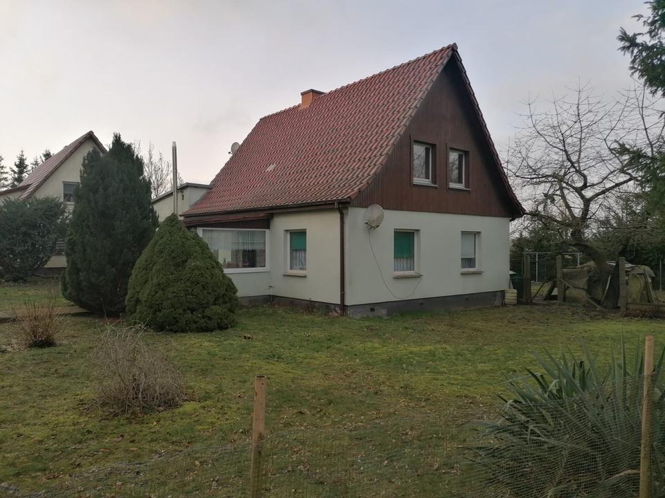 Thumbnail-kleines Einfamilienhaus von Privat zu verkaufen