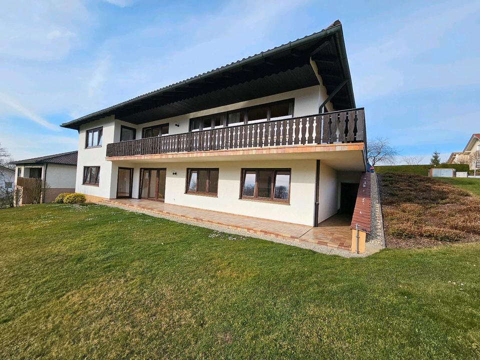 Thumbnail-Großzügige, lichtdurchflutete Wohnung in Aldersbach zu vermieten