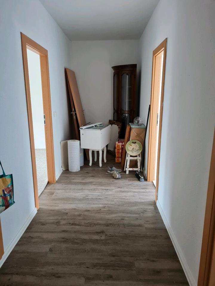 Thumbnail-3 Zimmerwohnung- Bitte genau den Text unten lesen !!!!