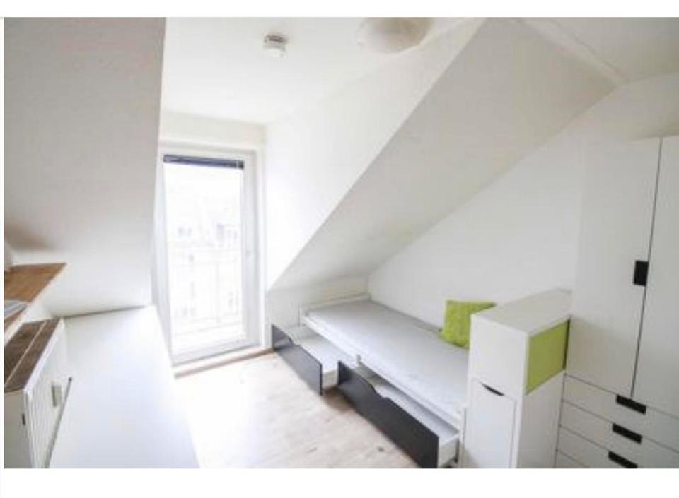 Thumbnail-ab sofort: renoviertes 1-Zimmer-Studio mit Dachterasse