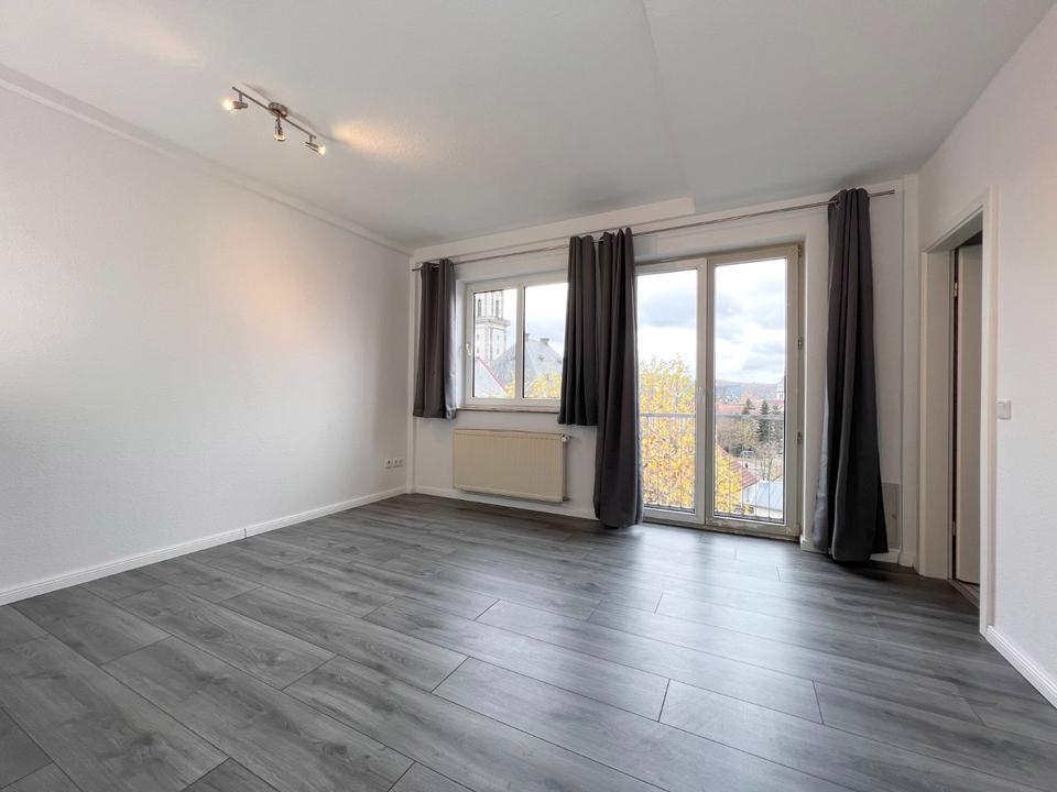 Thumbnail-Renovierte 1 Zimmerwohnung mit Balkon zu vermieten