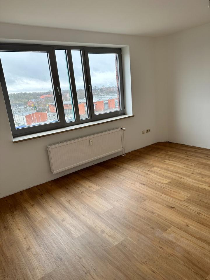 Thumbnail-TOP ! 3 Zimmerwohnung in Kiel Dietrichsdorf FH Nähe