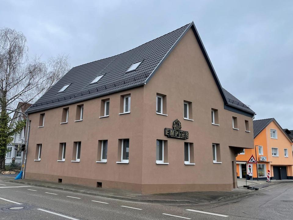 Thumbnail-5 Familien - und Gewerbeanwesen in Achern mit über 6%