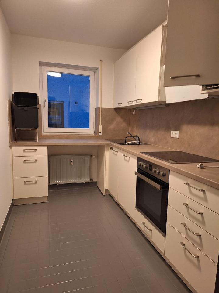 Thumbnail-Helle, renovierte 3-Zimmer-Wohnung mit Balkon, Garage & Einbauküc