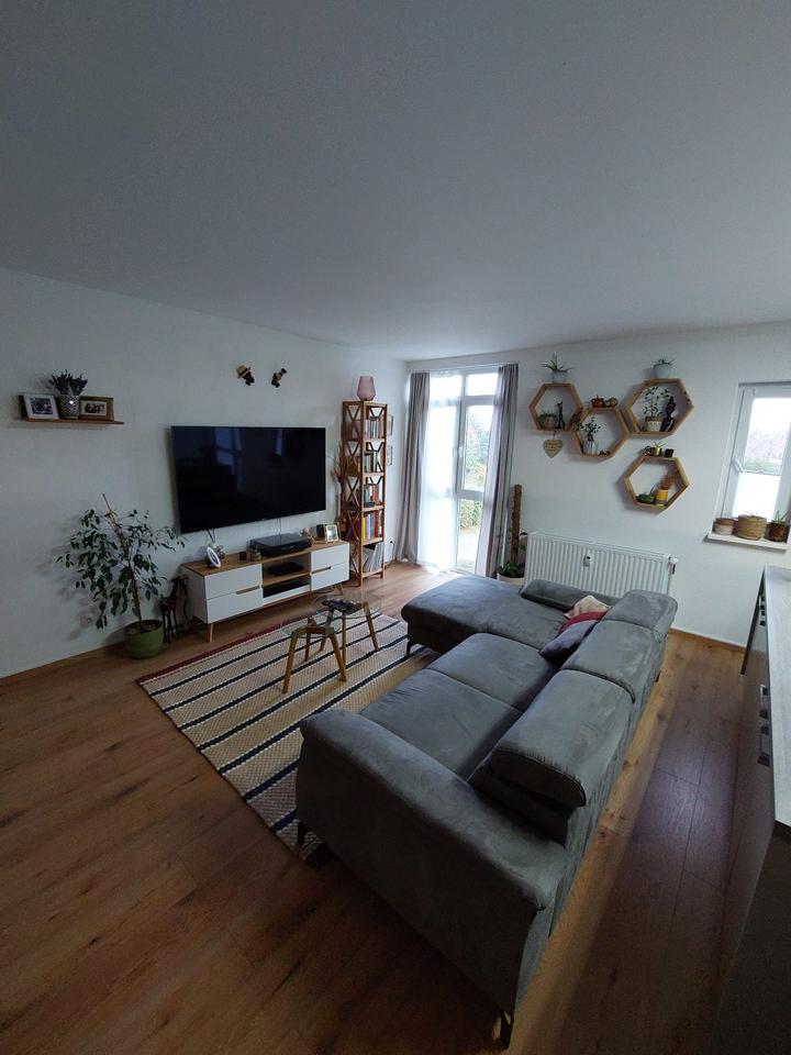 Thumbnail-Voll möblierte 2,5 Zimme-W. mit Balkon, Keller, EBK Stellplatz 