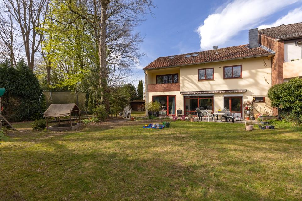 Thumbnail-EFH, 13 teilvermietet, großer Garten