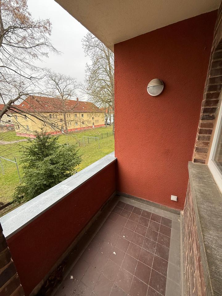 Thumbnail-*SOFORT EINZIEHEN NAHE ZWENKAUER SEE* frisch renovierte 3-Raum-Wohnung mit Balkon