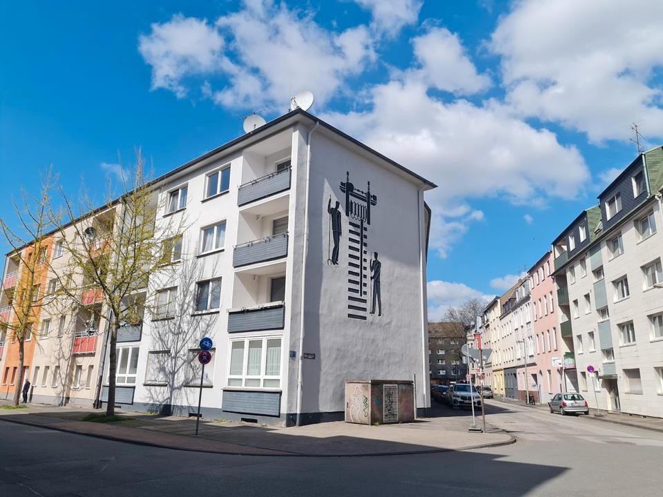 Thumbnail-Renovierte 2-Zimmer-Wohnung im 2.Obergeschoss mit Balkon zu vermieten!