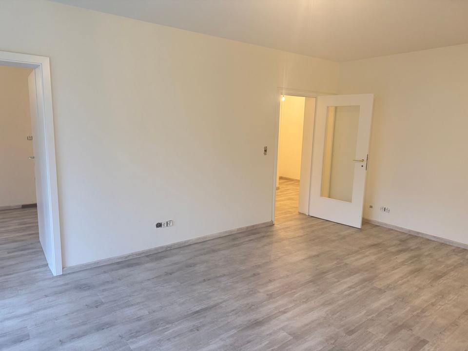 Thumbnail-Kernsanierung: 3-Zimmer mit Balkon in Rüppurr