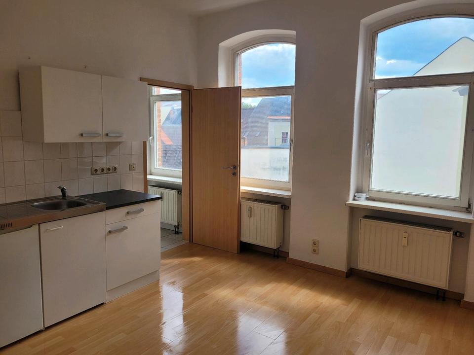 Thumbnail-Schöne 1.5 Zimmer Wohnung im Zentrum von Naumburg.