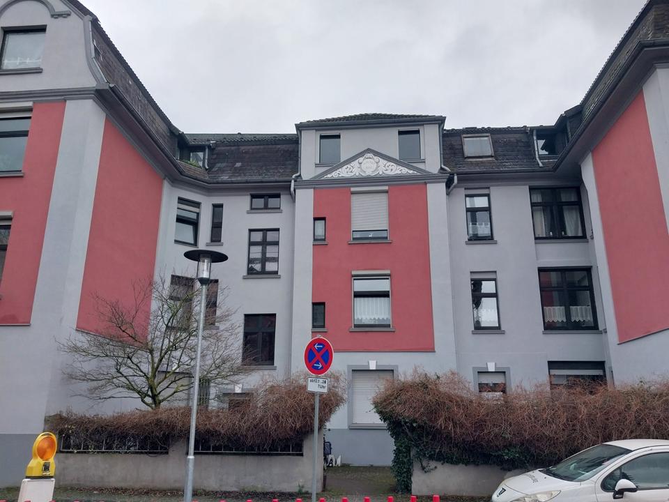 Thumbnail-Helle großzügig geschnittene 2,5 Zimmer Wohnung in Krefeld