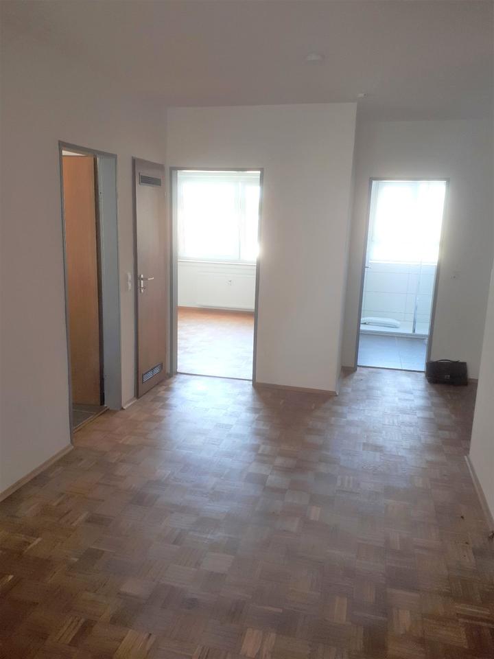 Thumbnail-Schöne 2-ZKB Wohnung mit Einbauküche Nähe Bahnhof Wilhelmshöhe