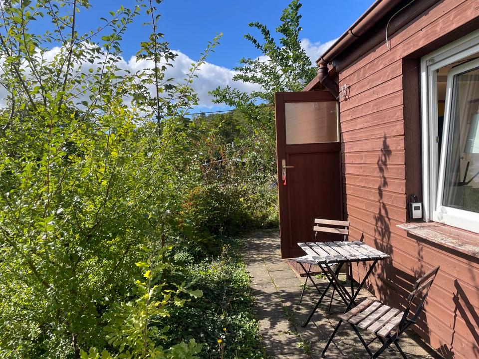 Thumbnail-Bungalow und Grundstück fürs ganzjährige Wohnen