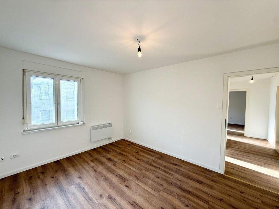 Thumbnail-Perfekt geeignet für 2-er WG! Freie & helle 2-Zimmer-Wohnung im 2.OG in nettem MFH direkt an der TH in Nürnberg Wöhrd