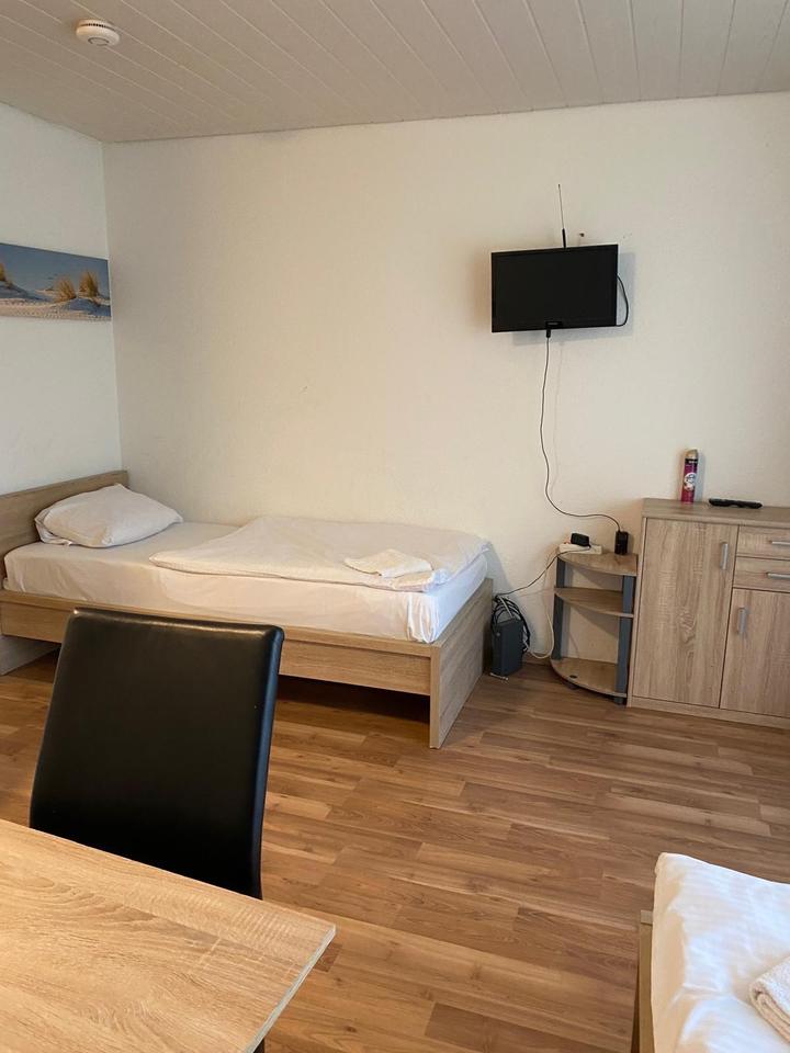 Thumbnail-1Zimmer Wohnung in Esslingen mit Terrasse und Garagenstellplatz