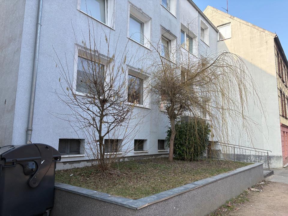 Thumbnail-3,5 Zimmer Wohnung mit großzügigem Balkon in ruhiger Nebenstraße