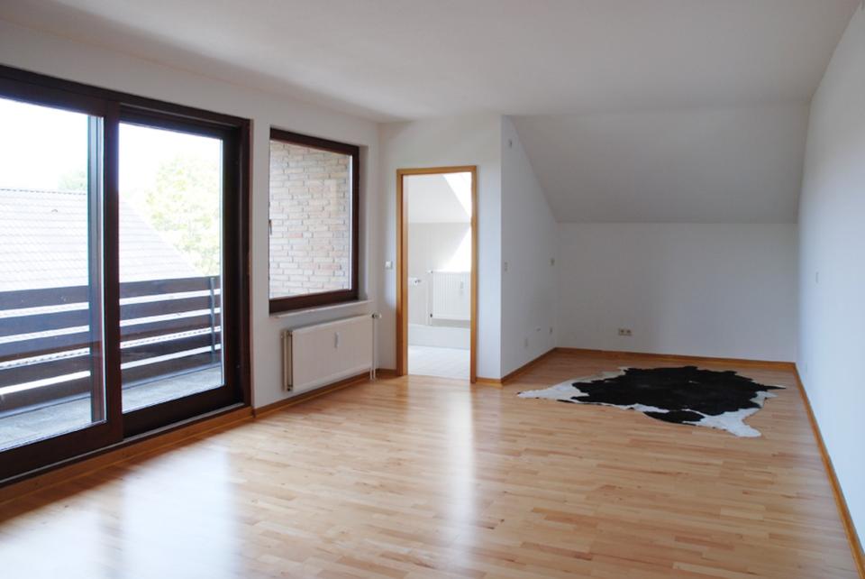 Thumbnail-Schöne 3-Zi-Whg. mit EBK, 2 Bäder, 2 Balkone in IsernhagenAltwb.