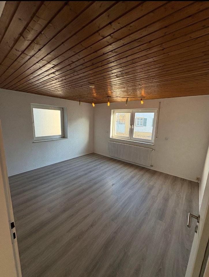 Thumbnail-Wohnung 110qm mit Stellplatz
