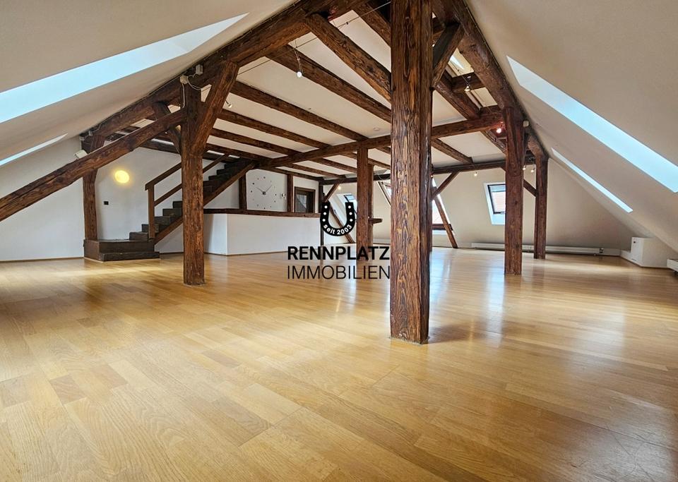 Thumbnail-Loft-Wohnung in bester Altstadtlage mit Altbaucharme und Domblick. Frei ab sofort.