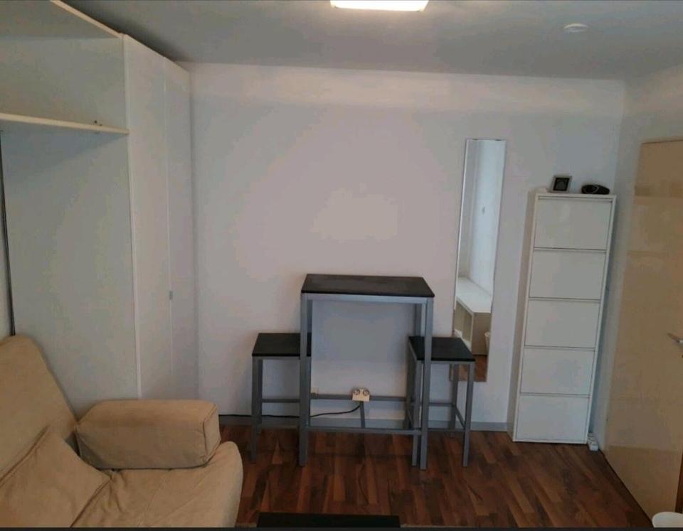 Thumbnail-1 Zimmer in SB (Küche Bad)